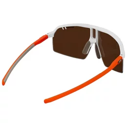 morepic-4